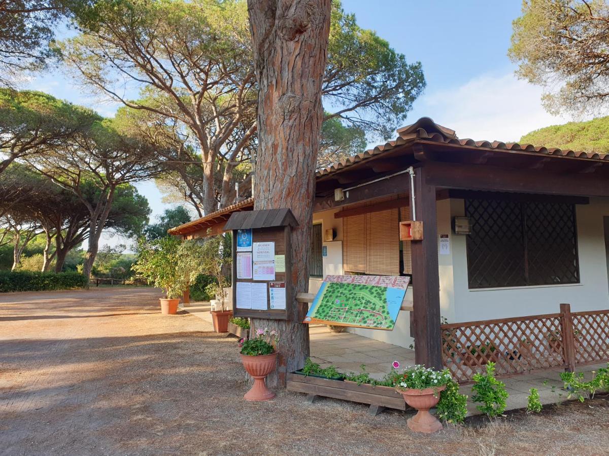 Camping Village S'Ena Arrubia Arborea Exterior foto