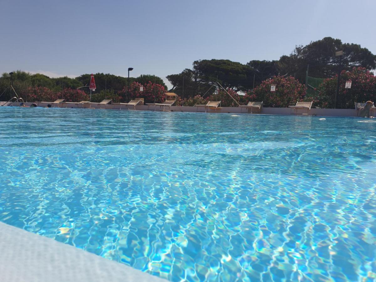 Camping Village S'Ena Arrubia Arborea Exterior foto